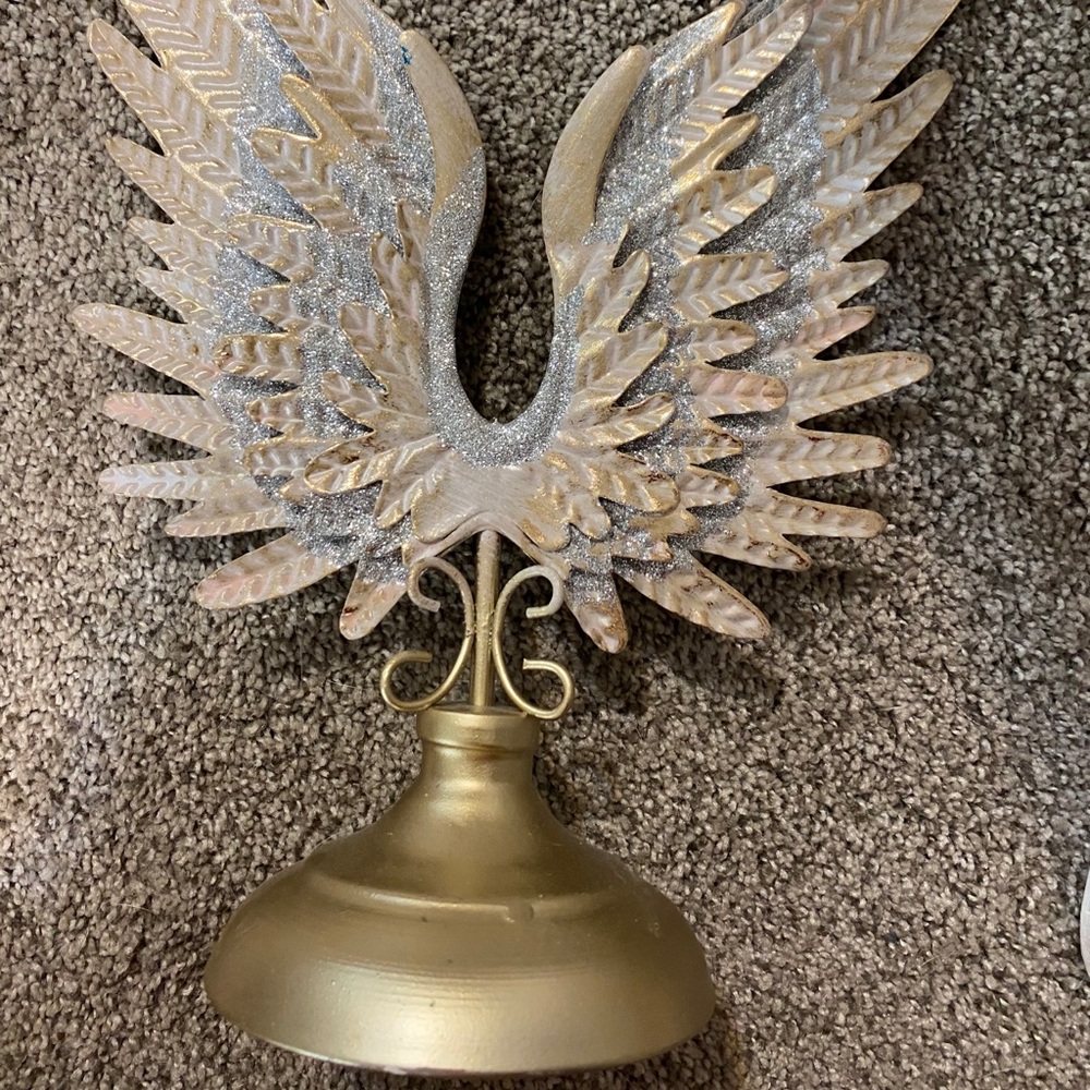 Angel decor